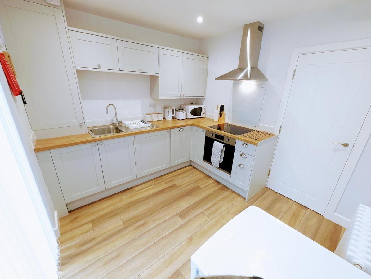 Blossom Holiday Lets - 94 Roseberry Cottages ギーズバラ エクステリア 写真